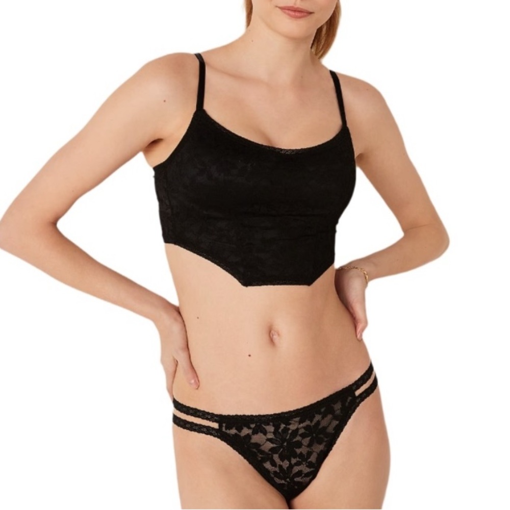 Pink Victorias Secret Black Lace Wireless Lightly Lined Bra Top XL